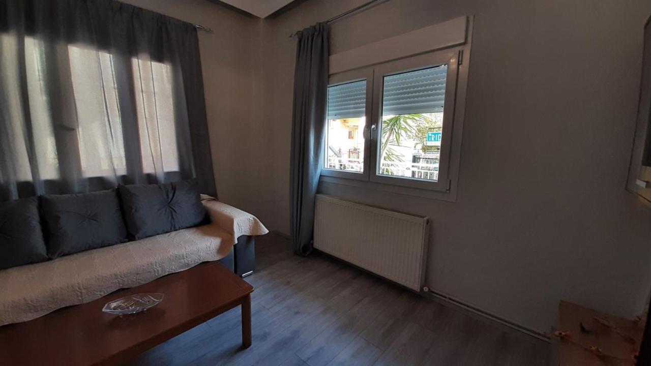 Irida Apartments Néa Skióni Eksteriør bilde