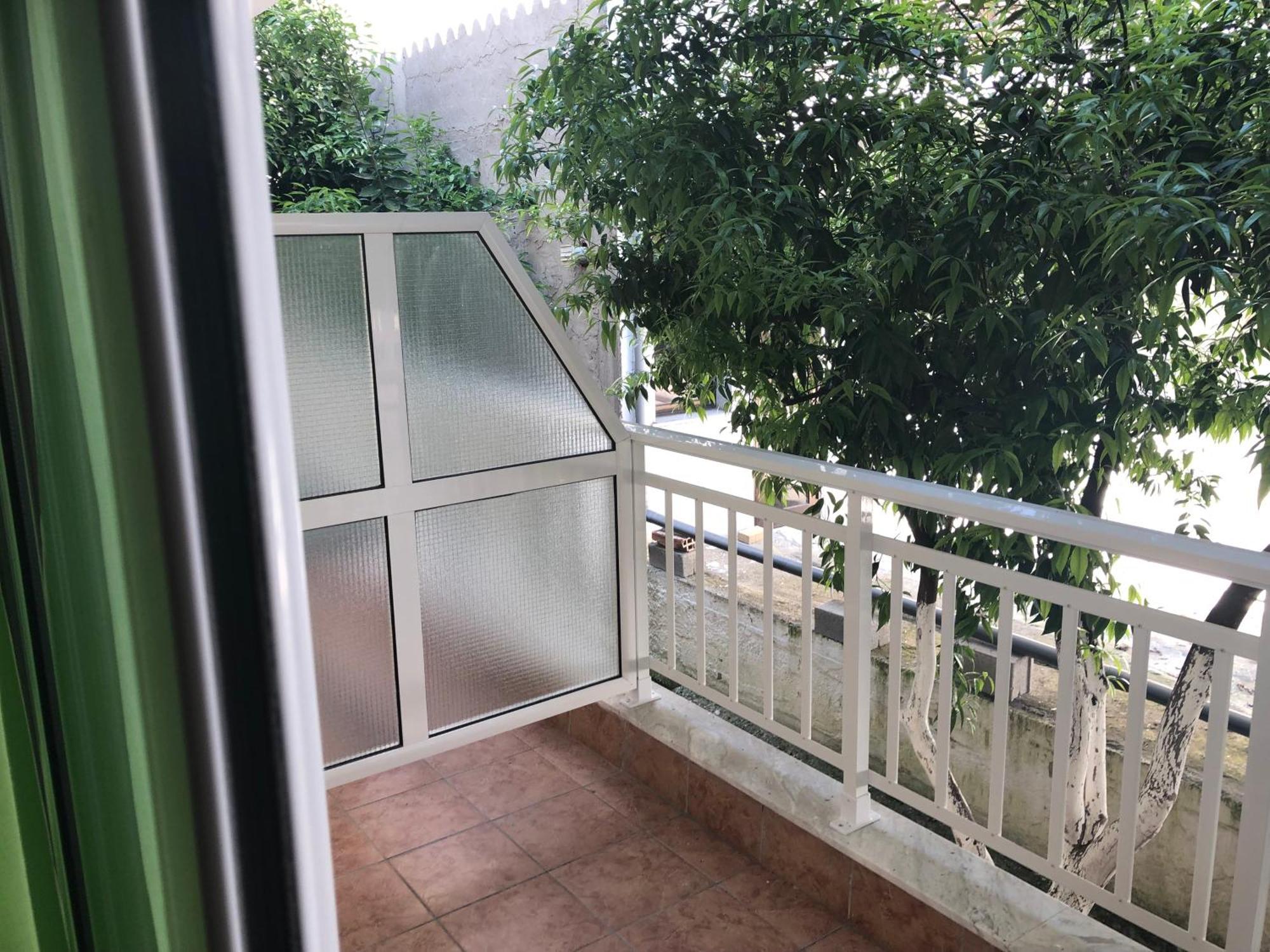 Irida Apartments Néa Skióni Rom bilde